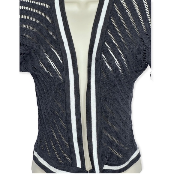H&M Black Knit Shrug Crop Open Cardigan Sweater M - Picture 3 of 13